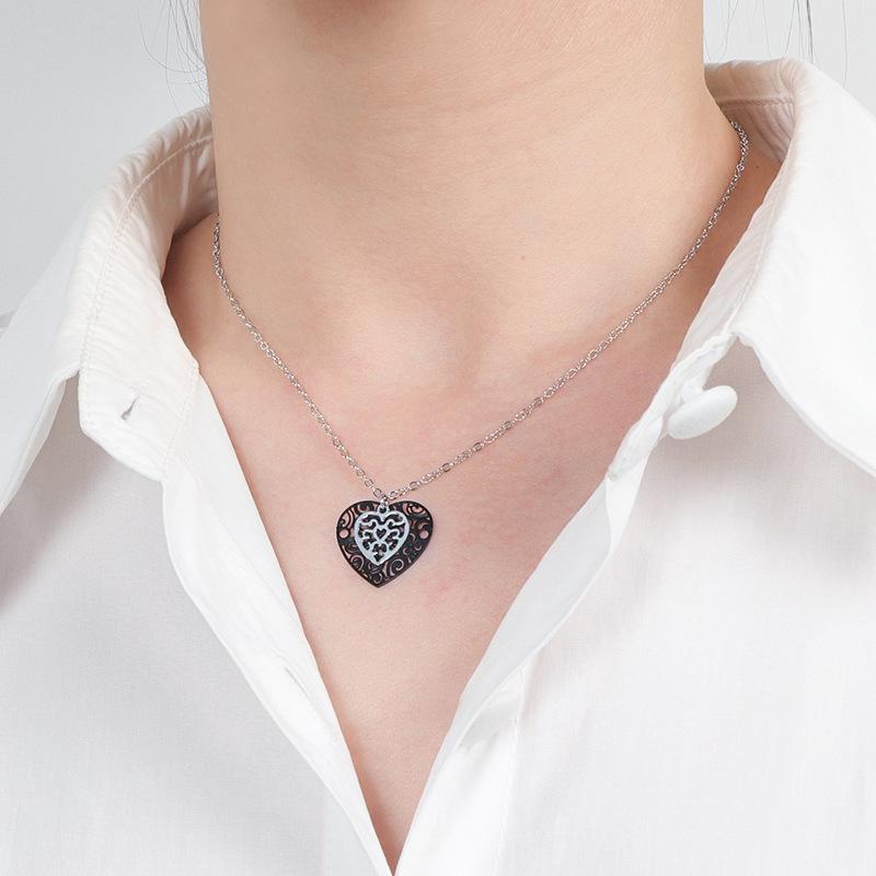 

Ожерелье Love для женщин, черное, высококачественное, персиковое, в форме сердца, компьютер, планшет, подвеска, элегантный темперамент, пара, ювелирные изделия