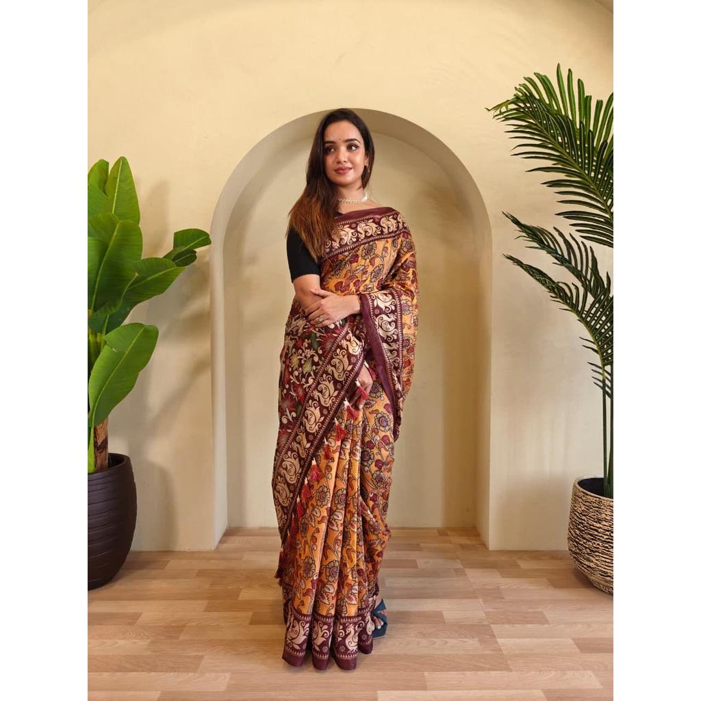 Weiche Baumwoll-Chanderi-Saris mit Kalamkari-Digitaldruckmuster, Quasten über dem Sari.