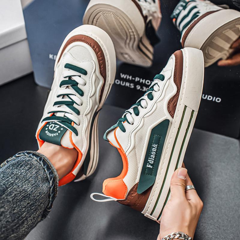 

Trendy men s shoes 2025 summer new board shoes, youth student sports and leisure shoes, niche skateboarding shoes 39