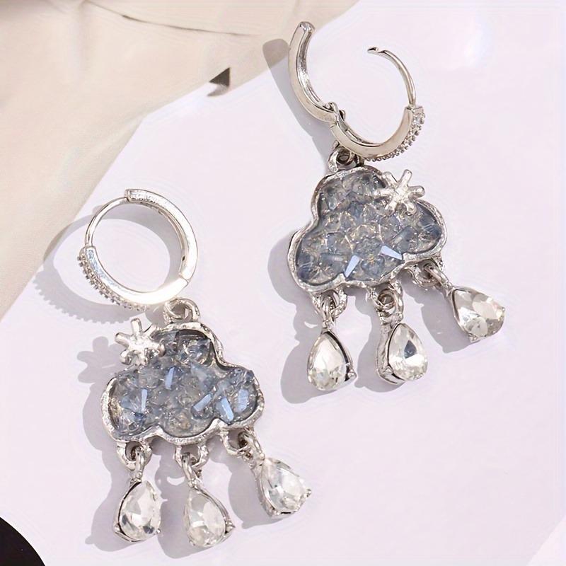 Elegant Cloud-Shaped Dangle Drop Earrings with Artificial Crystal Tassels Suitable for Daily And Banquet Occasions A Gift for My Friend