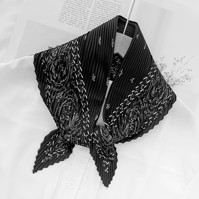 Retro Color Block Crinkled Square Scarf - 70cm Pleated Neckerchief in Imitation Silk for Women