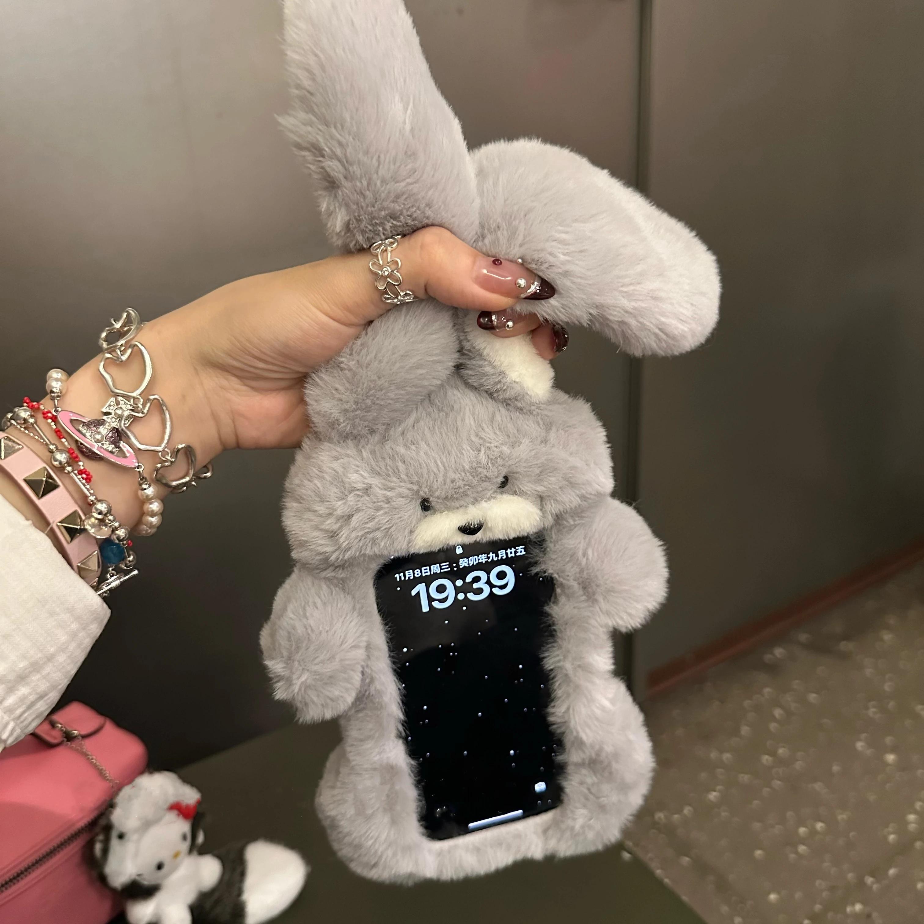 

Милый пушистый плюшевый кролик с длинными ушами Чехол для телефона iPhone 15 14 13 12 Pro Max 11 16pro 17 Pro Девочки Меховой мультяшный защитный чехол For iPhone 17