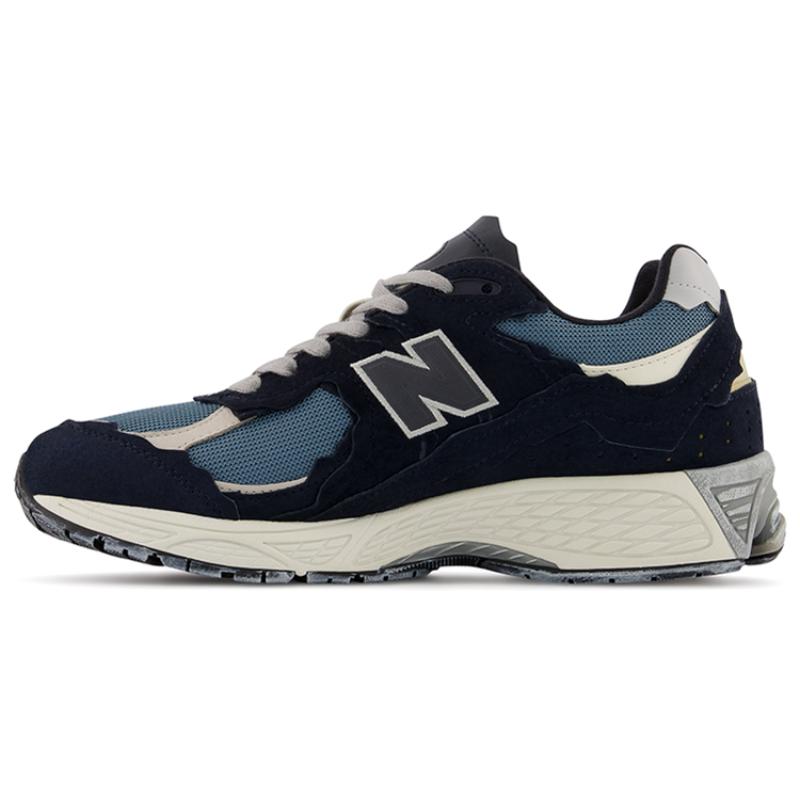 

New Balance 2002R Protection Pack Dark Navy Sneakers Sneakers M2002RDF 37