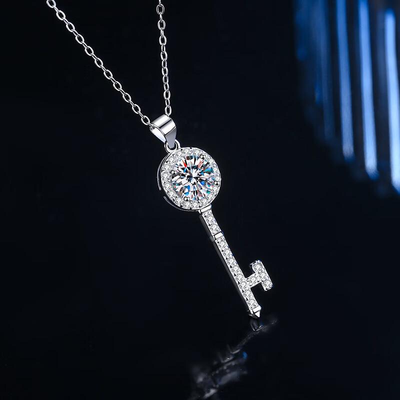 925 Sterling Silver Moissanite Key Pendant Necklace, Korean-Style Pt950 Gold-Plated Clavicle Chain