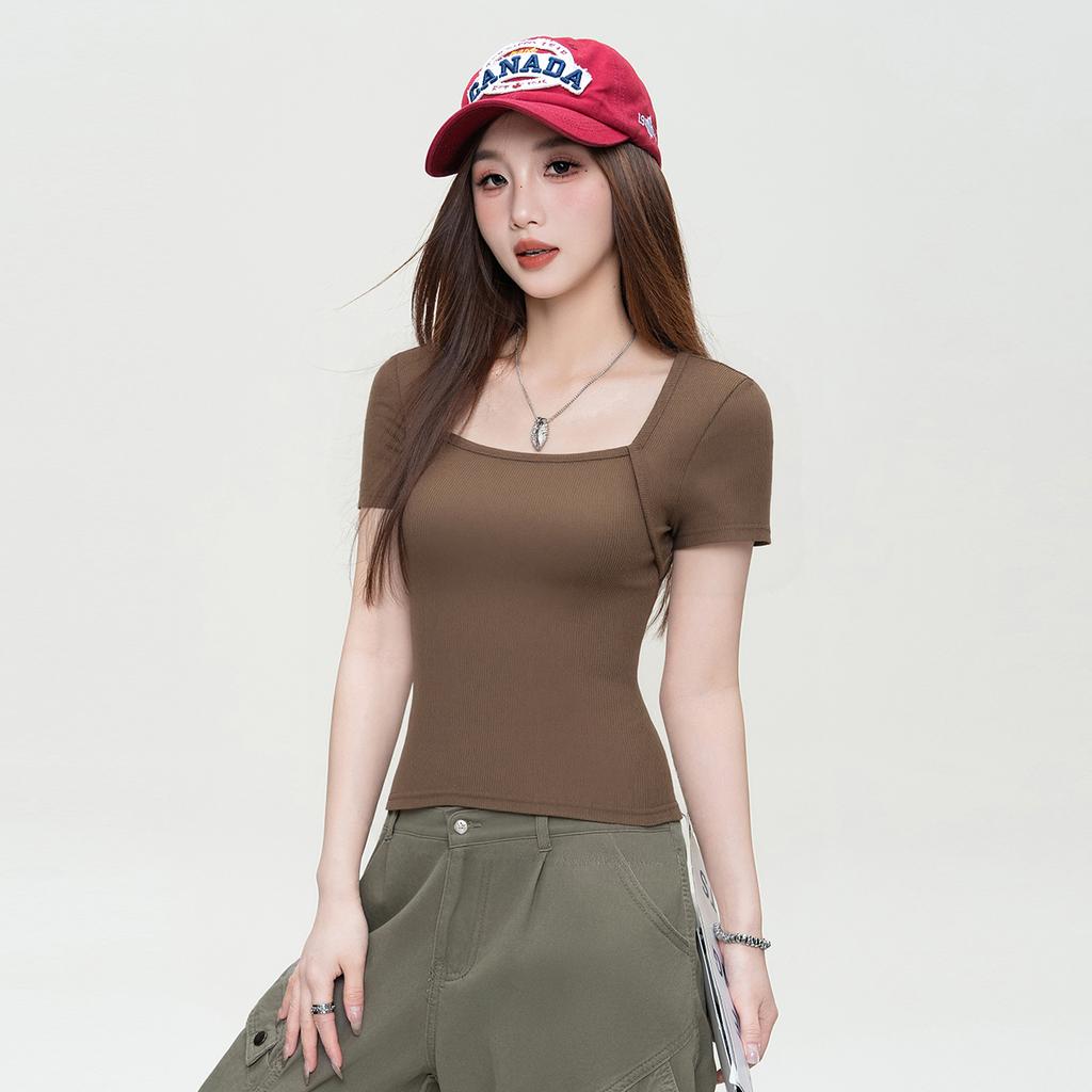2024 High Street Spicy Girl Square Neck Sexy Top Female Tight Fake Two Piece Shoulder Pack Versatile Short Sleeve T-shirt