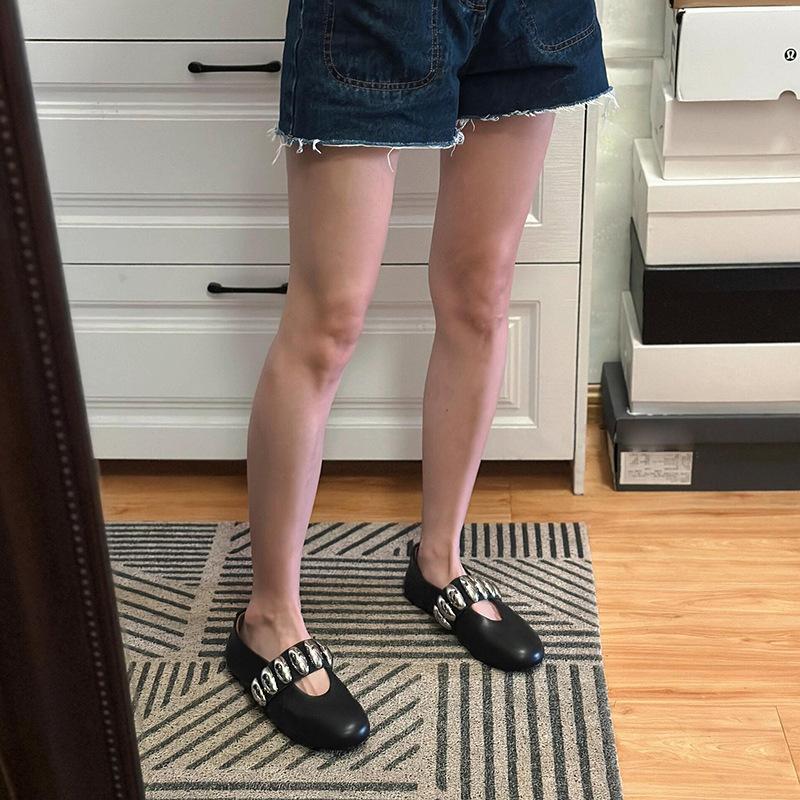 Cowhide shoes Korean version niche leather shoes women's versatile shallow mouth single shoes one word elastic metal buckle flat Mary Jane shoes