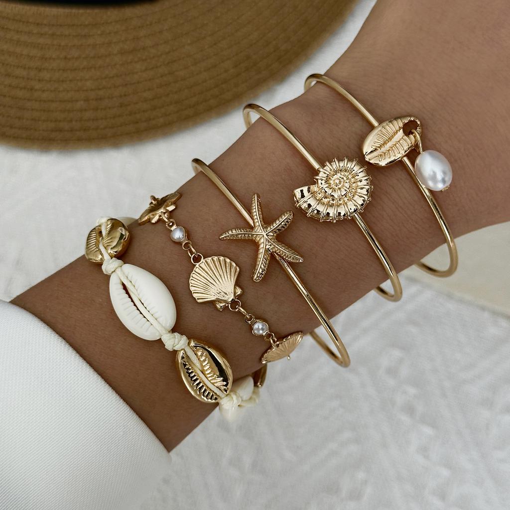 Mermaidcore Ocean Aesthetic Chic Stacked Bracelets Set Women 5Pcs Starfish Cowrie Shell Layered Bangle Beach Party Charm Jewelry
