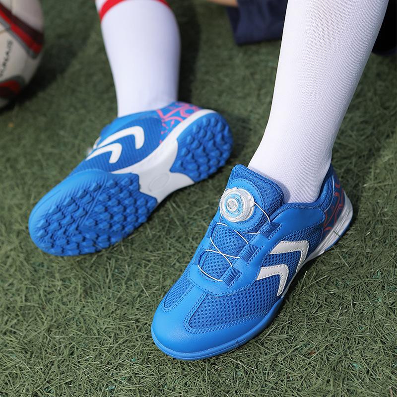 

Special loss-making children s football shoes breathable mesh children s training shoes mesh broken nail training shoes flat TF spikes 29