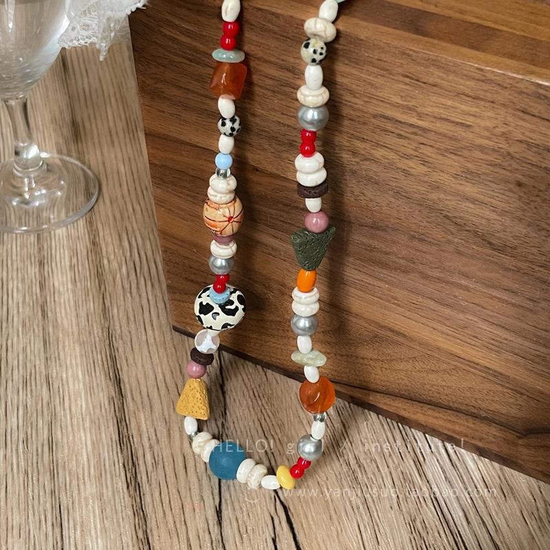 Color Dopamine Beaded Necklace Women's 2025 Summer Sweet Collarbone Chain Vintage Necklace Accessories