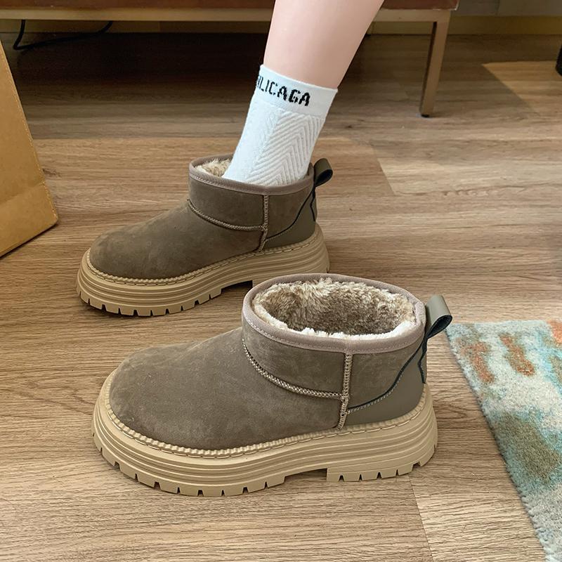 CRLAYDK Classic Womens Warm Fur Lined Comfortable Winter Snow Boots Suede Outdoor Walking Platform Shoes for Ladies Botas