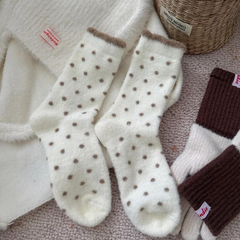 Fashion Autumn Winter Warm Thick Floor Socks with Velvet Dots Australian Fleece Home Cute Confinement Socks Versatile Floor Sox