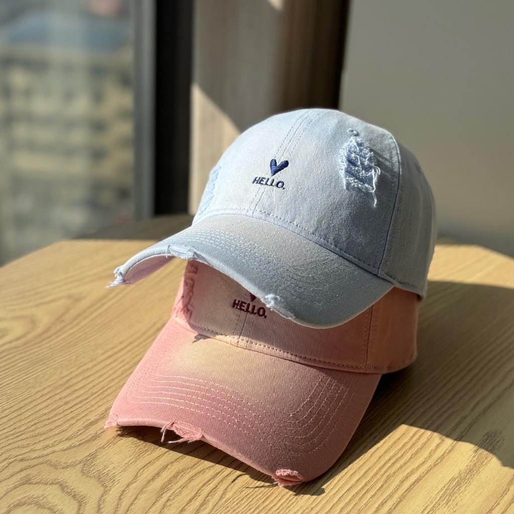 2026Matching Korean-style heart-embroidered baseball cap for couples, women's spring-summer simple versatile soft-top duckbill cap that makes the
