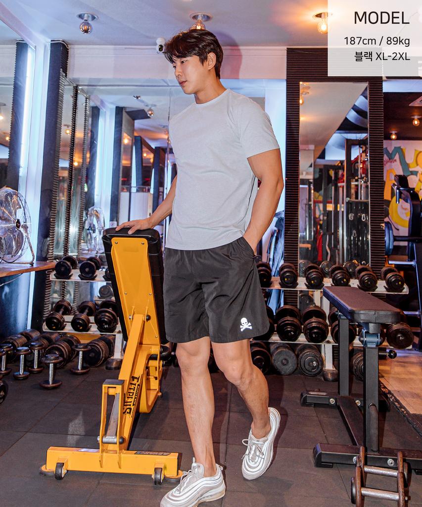 WORKOUT DNA Dusky Skull Scotch Elastic Shorts