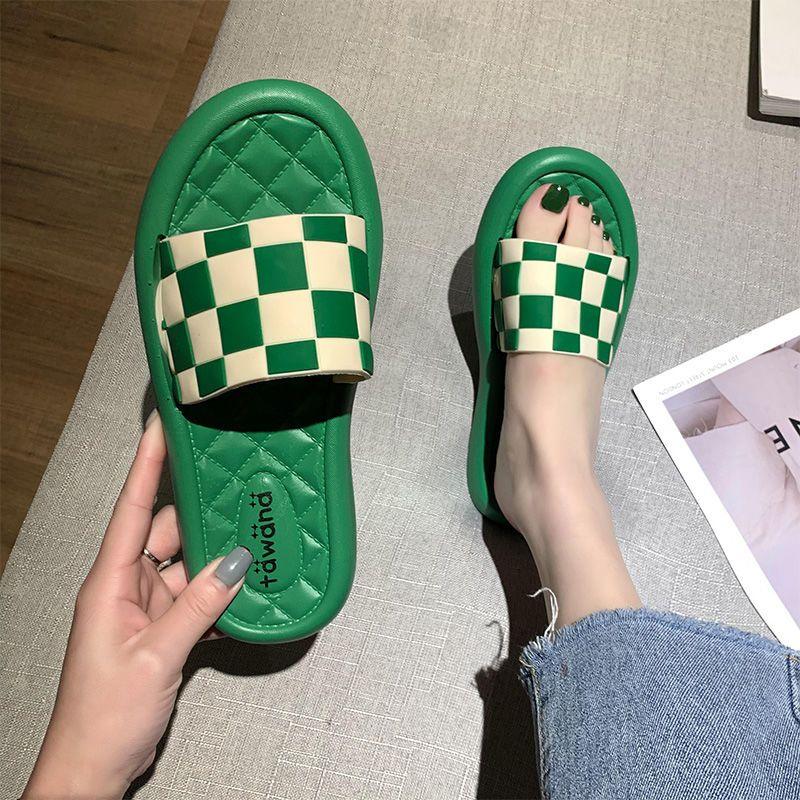 Sandals Bedroom Bathroom Shoes for Women Plaid Woman Slippers Flat Slides Summer Footwear Waterproof Stylish Casual Small Size