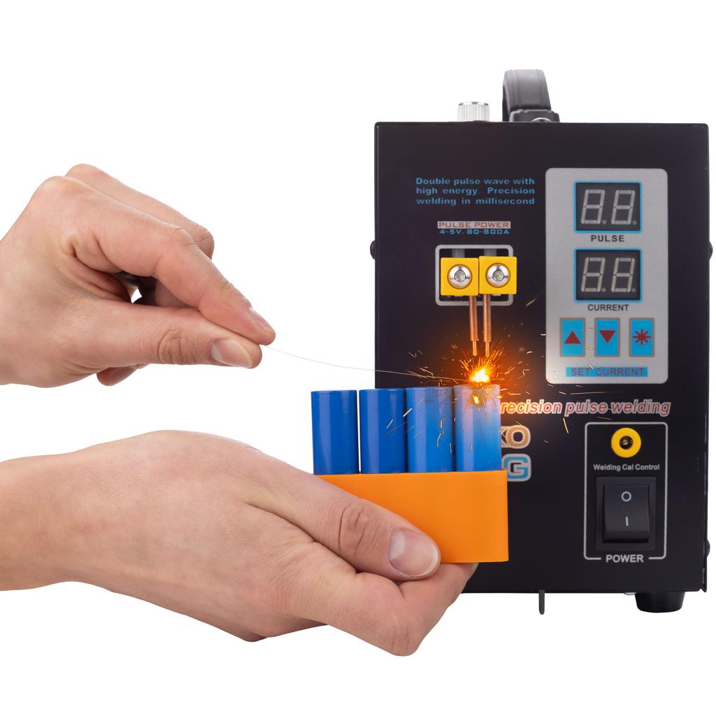 Rosfix Forma do Zgrzewania Akumulatorów – Stabilna Konstrukcja na 4 Ogniwa | Wymiary 8x2x3,5 cm | Przerwa na Taśmę Niklową