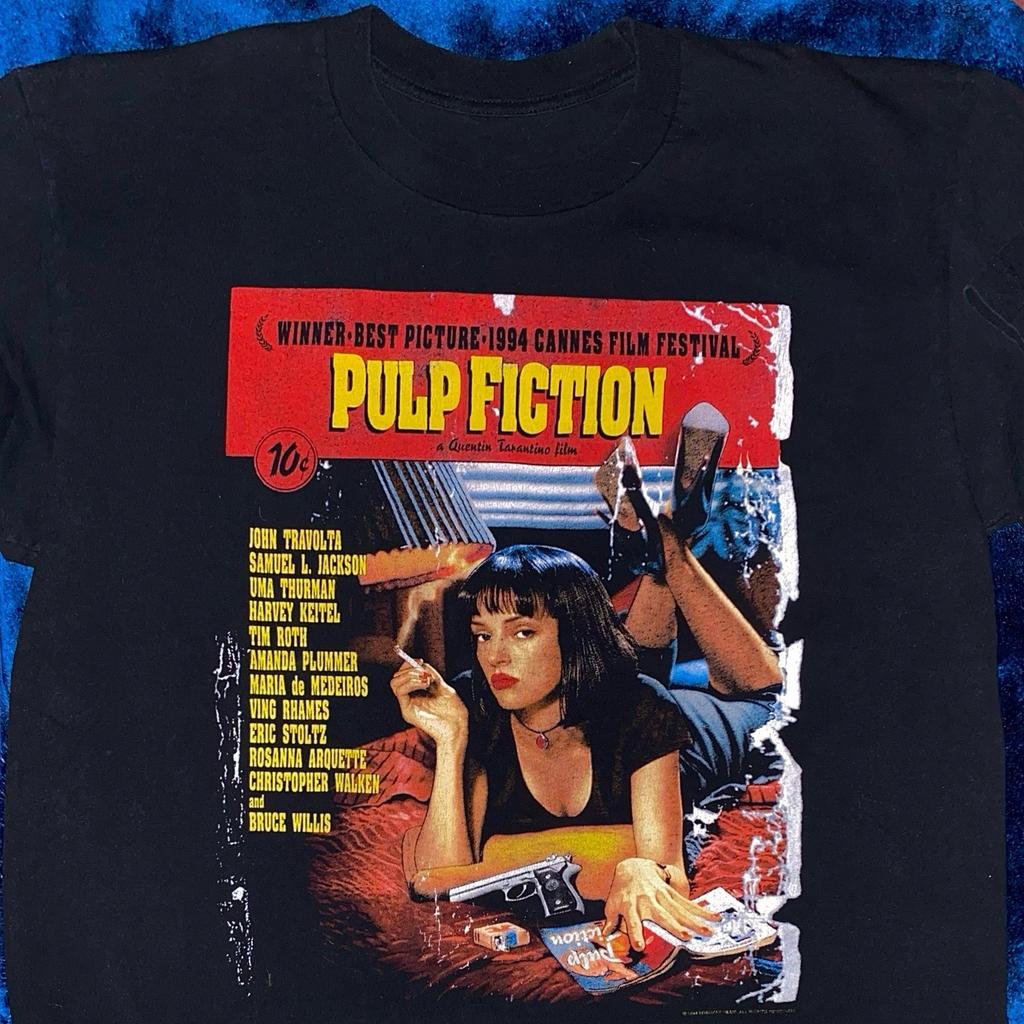 90s Inspired Pulp Fiction Uma Thurman Original Movie Poster Graphic Tee T-Shirt