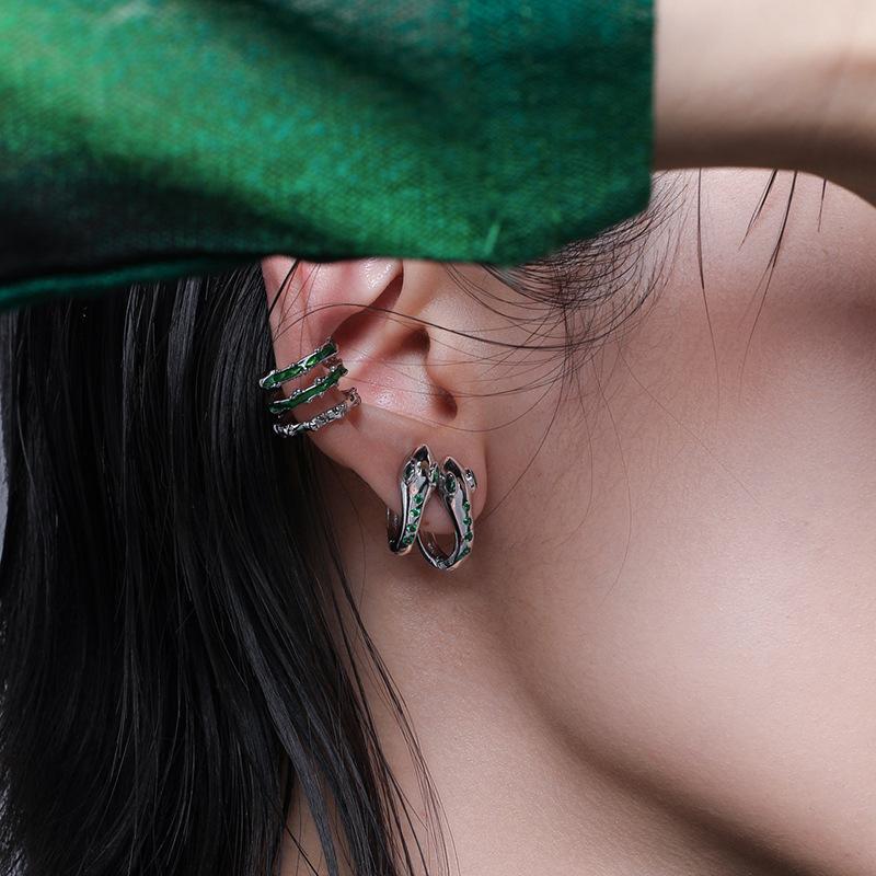 Personalized Spirit Snake Earrings Simple Fashion Creative Ear Buckle Design Niche Hip-hop Punk Women's Dainty Daily Wear Earrings