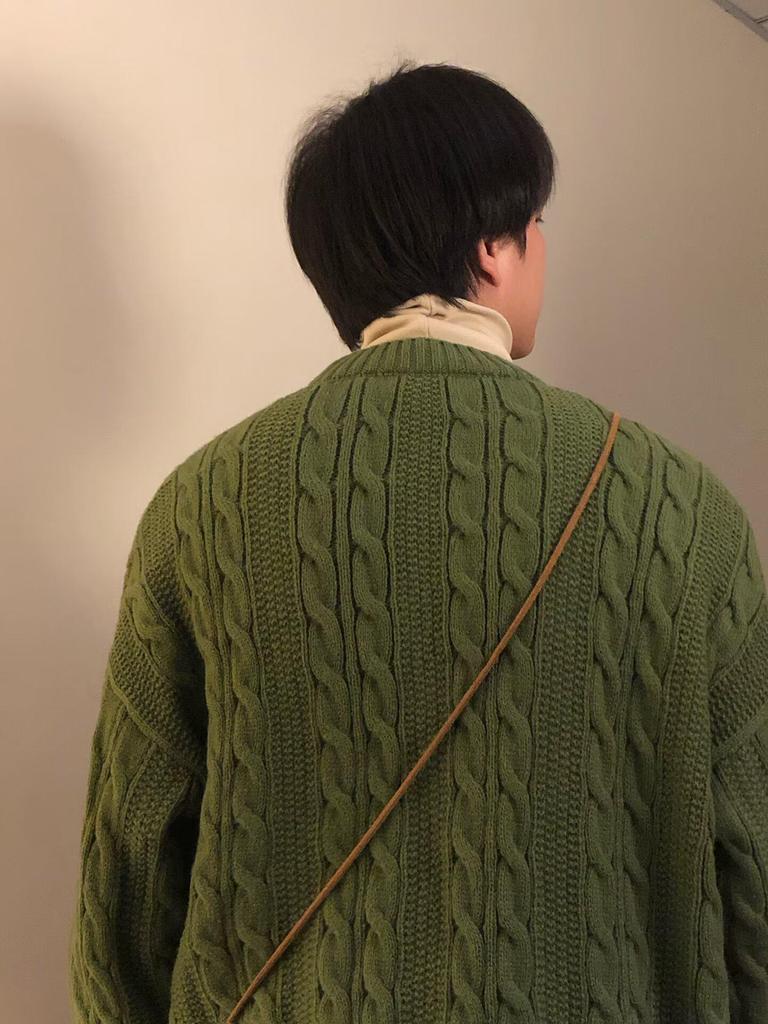 Men's Retro Japanese Cable Knit Sweater - Autumn/Winter Loose Fit, Round Neck Stylish Knitwear