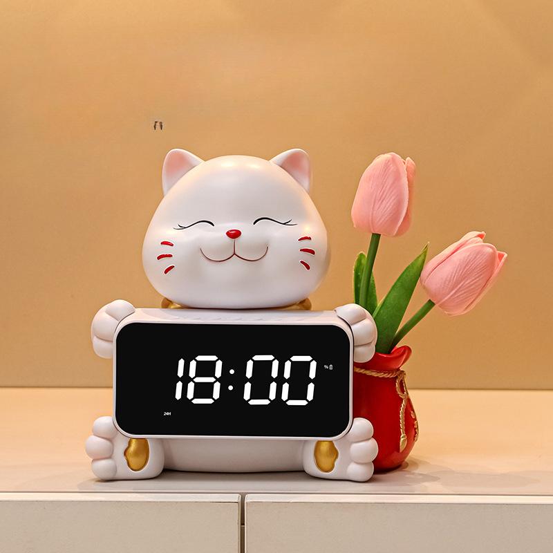 

New Cute Electronic Clock Digital Cartoon Cat Mute Table Clock Ornament Desktop Student Wake Up Special Alarm Clock