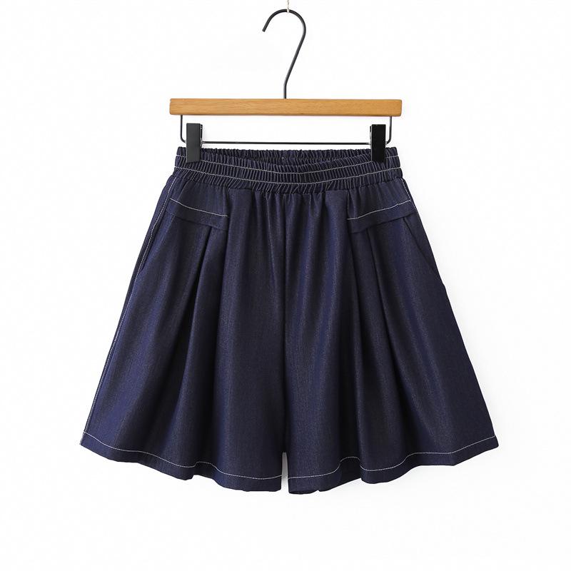 

Plus Size Women s High-Waisted Wide-Leg Tencel Denim Shorts with Elastic Waist 4XL темно-синього кольору