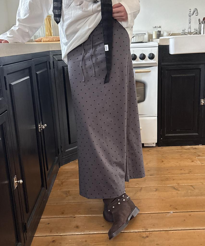 Delaidy Dot Long Skirt (Gray)