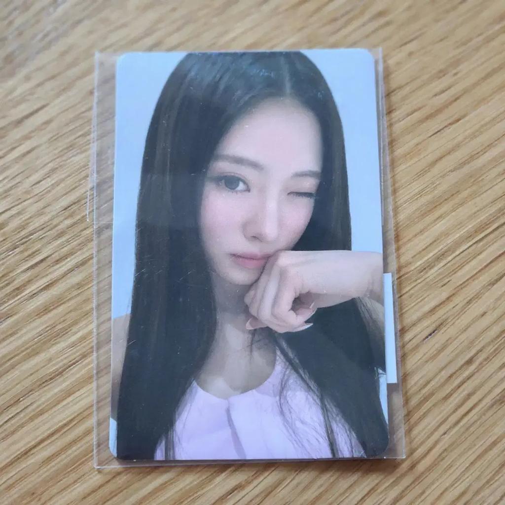 Miyao Anna L'oreal Photocard