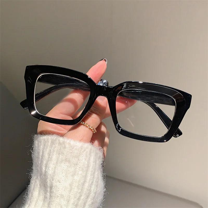 

GM LUMIAS Fashion Square Glasses Women Classic Blue Light Blocking Eyeglasses Men Trendy Stylish Brand Designer Optical Frames