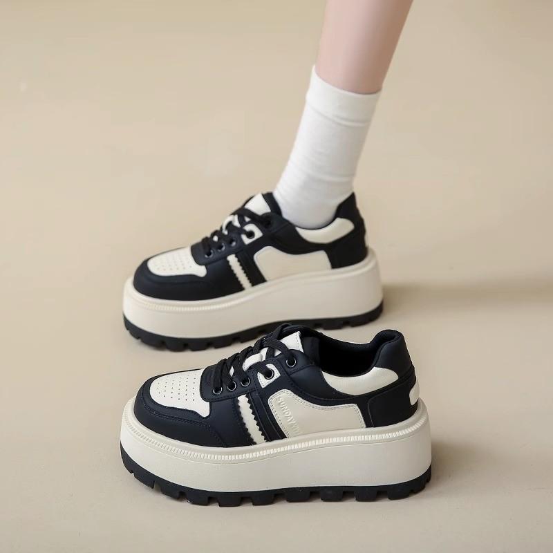 Little White Shoe Women 2025 New Soft Leather Muffin Thick Sole Black and White Panda Women's Shoes Versatile Height Increase Sports and Leisure