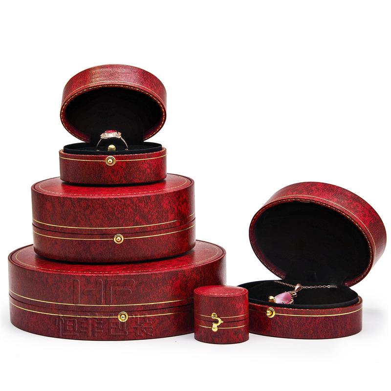 

Vintage Oval Snap Jewelry Box: Necklace & Stud Earrings Gift Packaging