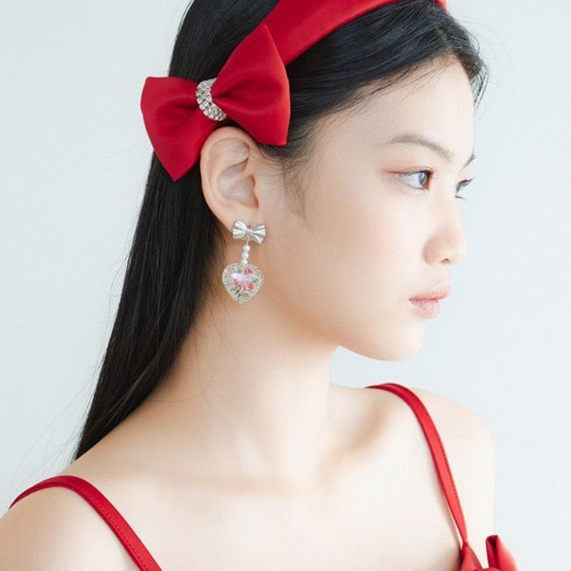 LOVUEE Scarlet Satin Double Bow Headband