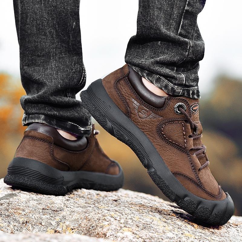 New Outdoor Camping Hiking Shoes Men Genuine Leather Sports Sneakers Man Travel Casual Shoes Leisure Walking Climbing Men's Foot
