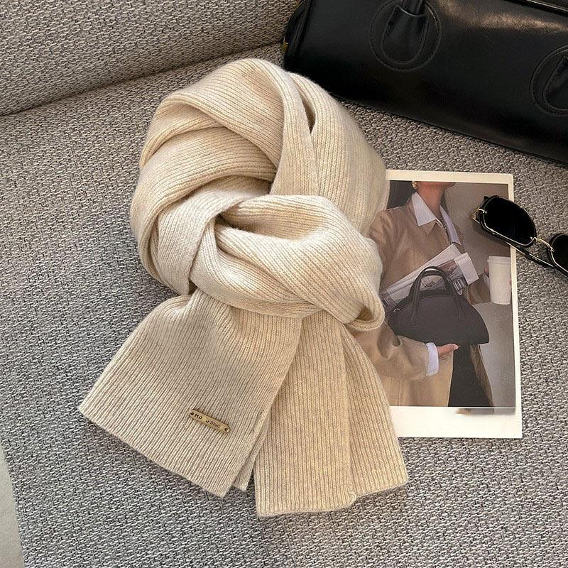 Autumn And Winter New Solid Color Knitted Scarf For Women High-end Thick Warm Versatile Simple Scarf Mountaineering Scarf