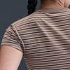 Nike Odzież sportowa Chill Knit Wygodna Modna Wszechstronna Jednolity kolor Paski Krótki rękaw Regularny T-shirt Damskie Topy Kolor norek Brązowy HF9525-233