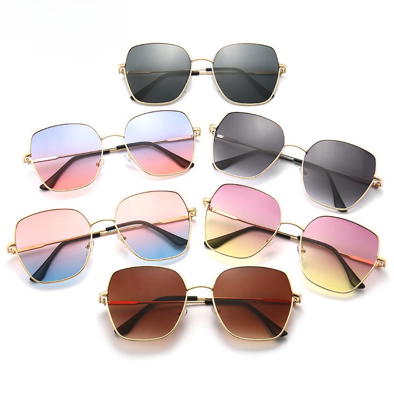 High End Fashion UV Resistant Sunglasses 2025 Gradient Large Frame Metal Sunglasses for Outdoor Travel Sunshade Sunglasses