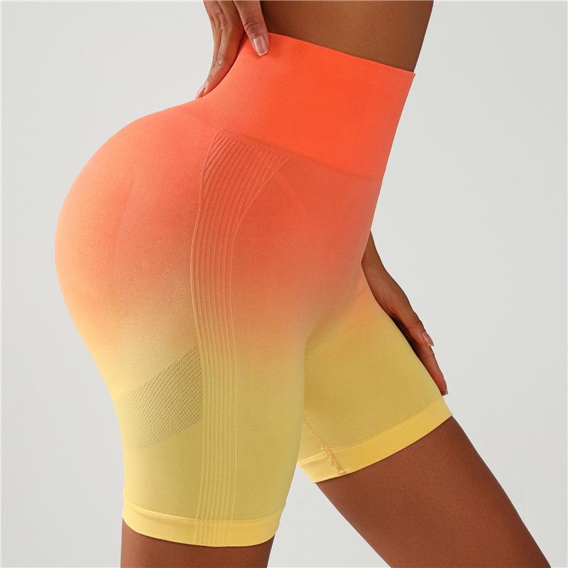 High-Waist Seamless Gradient Yoga Shorts - Women's Peach Butt Slimming Three-Quarter Length for Running & Fitness