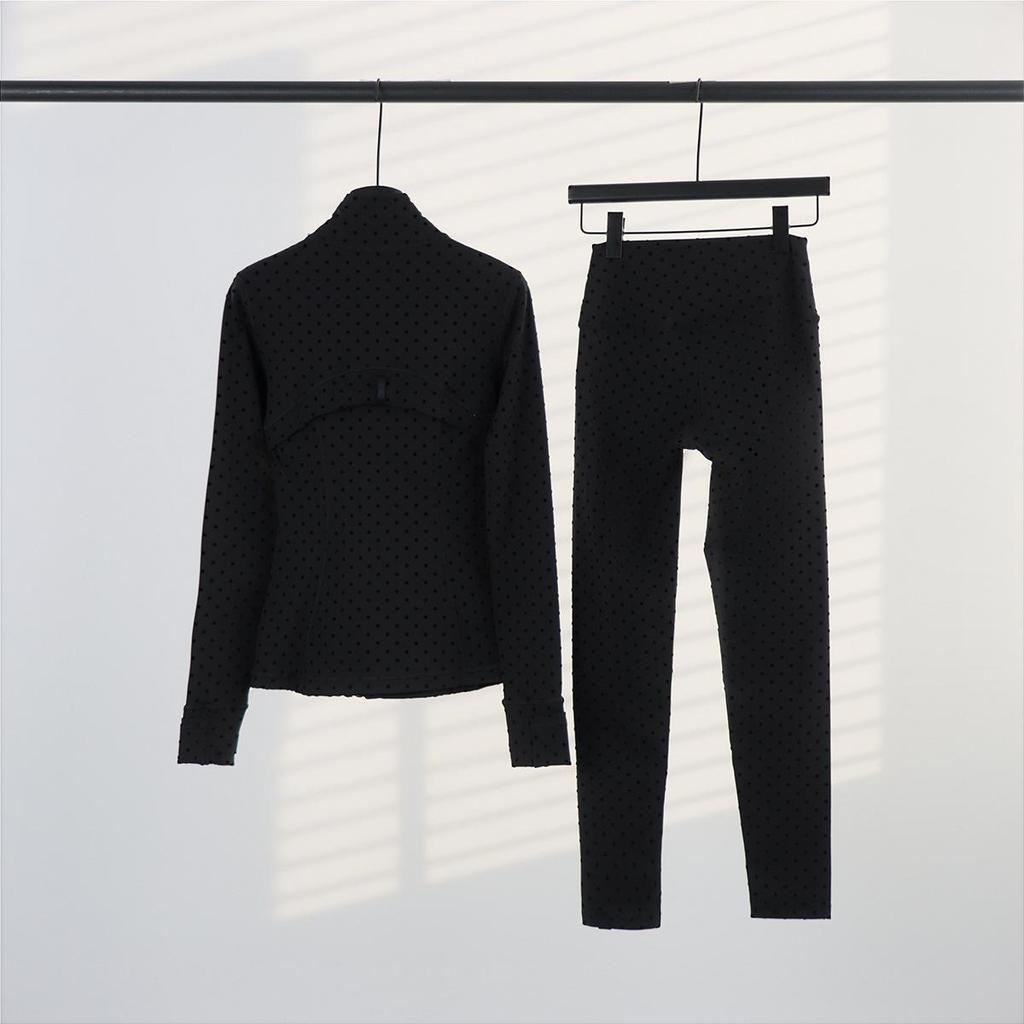 In-Stock Lulu Yoga Set: Black Stand Collar, New Zipper, Steel Stamp Gold Label, Defina Slim Fit Style.