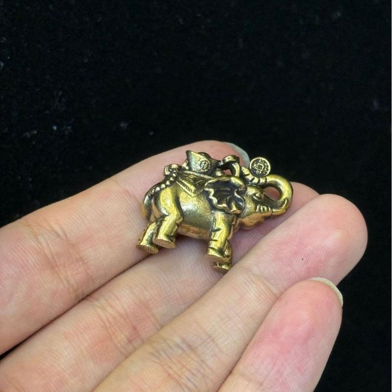 Brass Ingot And Gold Brick Lucky Elephant Figurine - Chinese Auspicious And Wealth-Bringing Home Living Room Craft