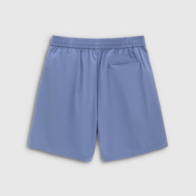 GAP Men's Logo Print Moisture-Wicking Casual Shorts