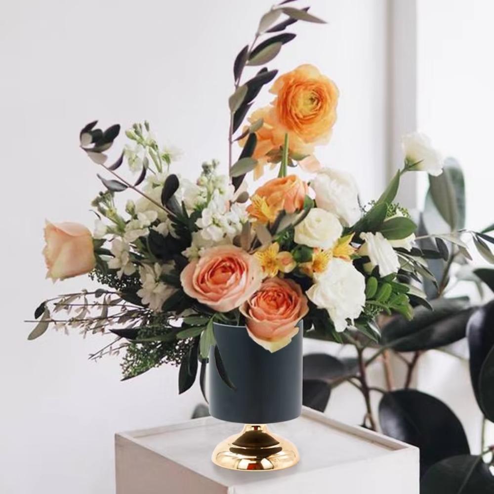 New Design Gold Black Cylinder Flower Vase Metal Flower Stand Table Centerpieces for Wedding Decoration