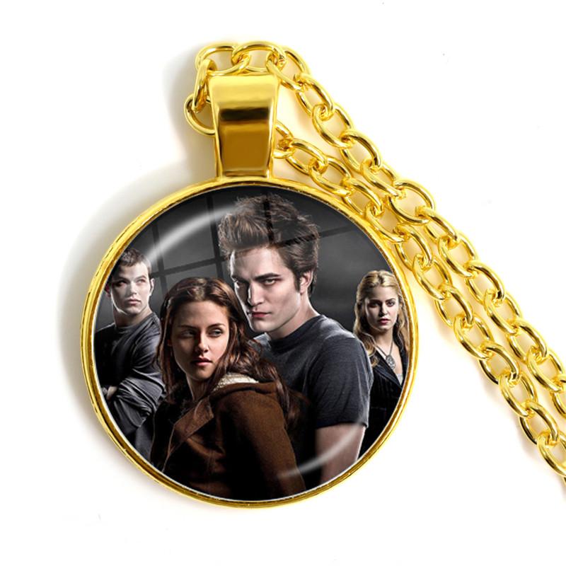 Nieuwe Twilight Film Bella Edward Jacob Renesmee Karakter Glazen Cabochon Hanger Ketting Handgemaakte Sieraden Kettingen