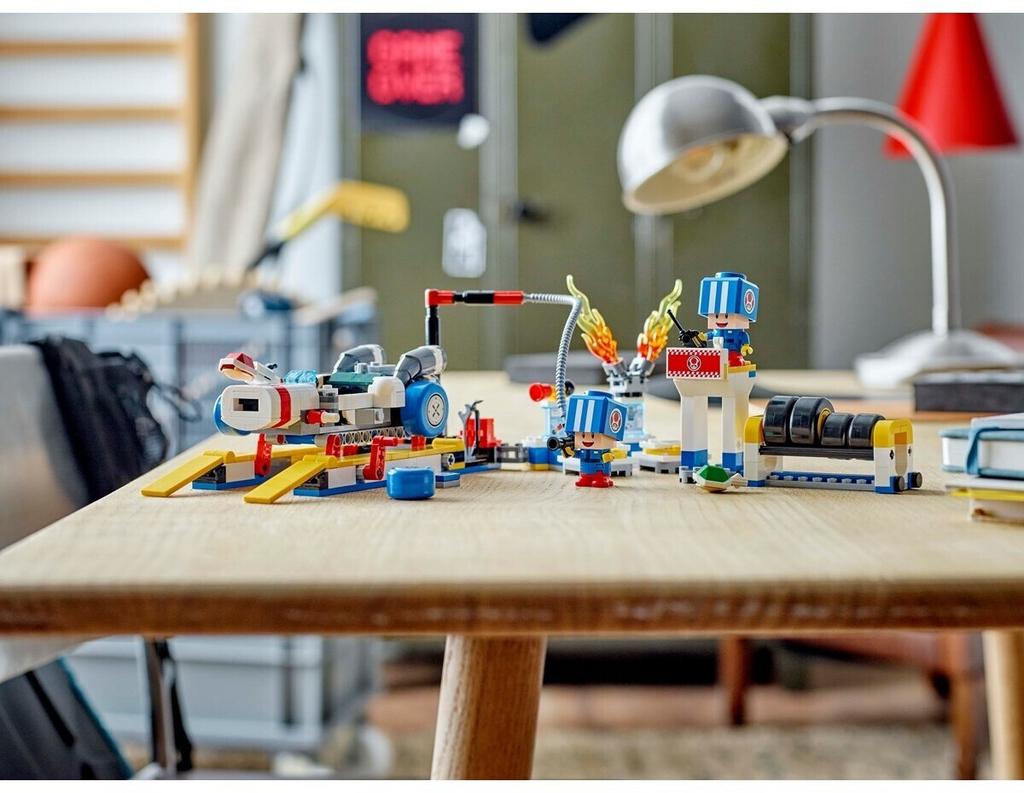 LEGO конструктор Super Mario – Mario Kart – Мастерская Тоада (72035)