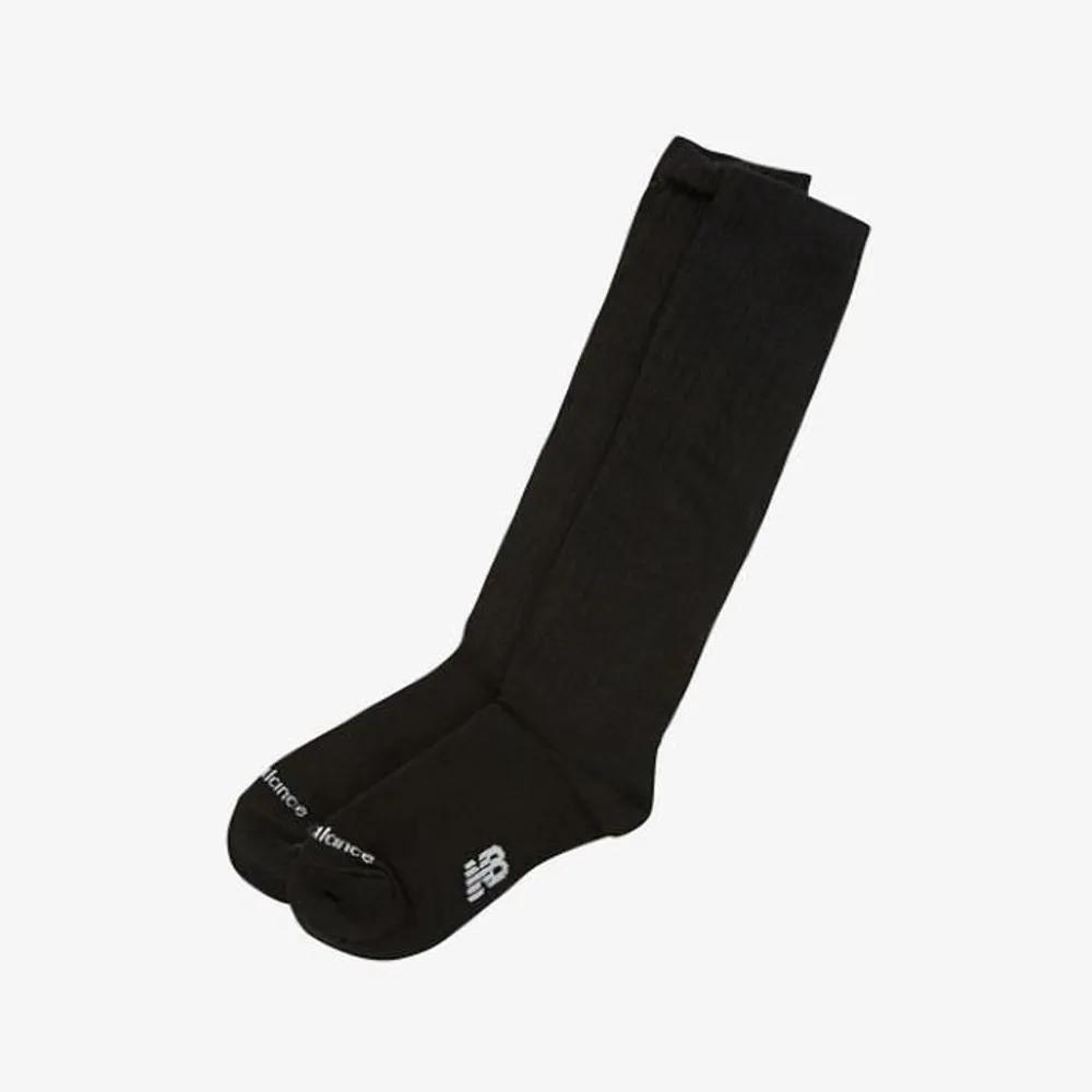 [New Balance] Women s Long Warmer Socks NBGECAB229-19 FREE
