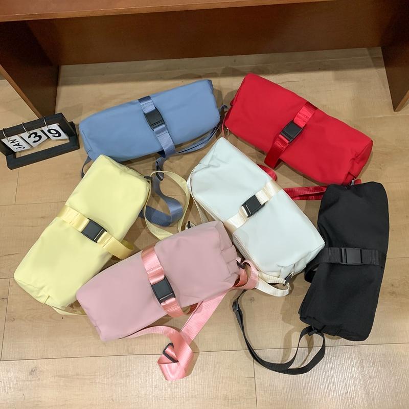 Спортивная сумка через плечо для женщин — фото 12