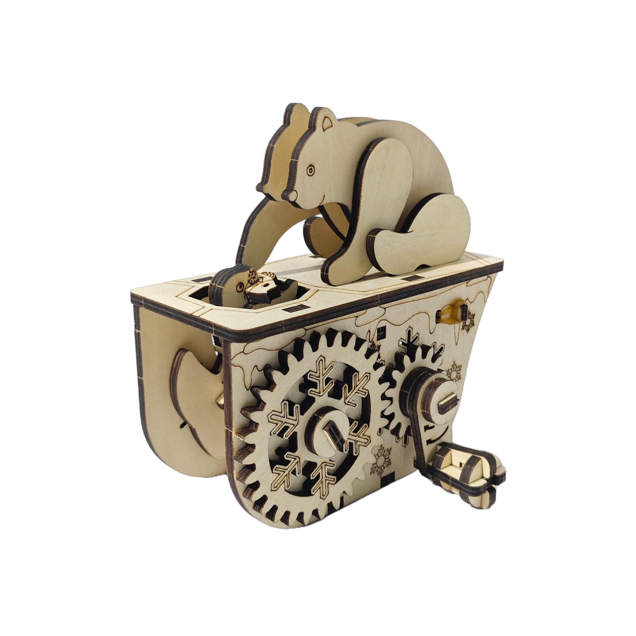 

DIY Wooden Polar Bear Puzzle Assembly The perfect Christmas, New Year, and birthday gift білий