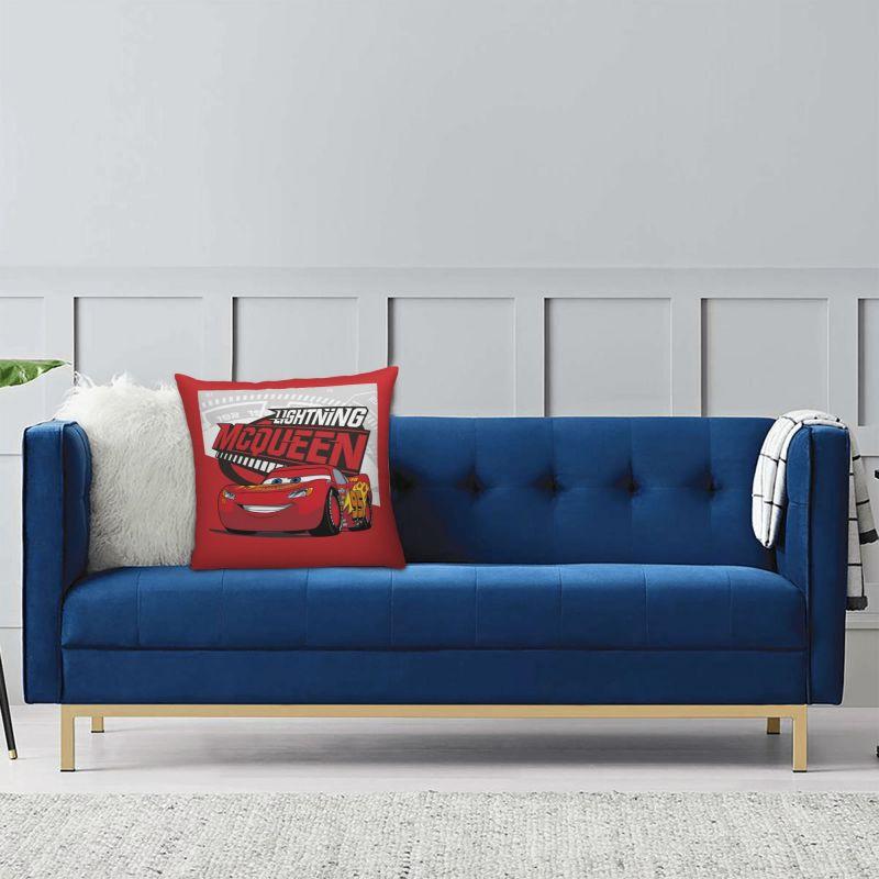 Custom Fashion Lightning McQueen Cartoon Cushion Cover 45x45cm Soft Pillow for Sofa Square Pillowcase