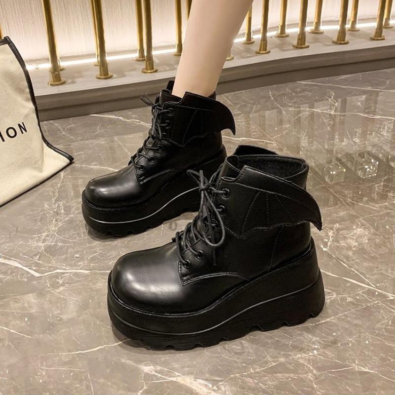 Značka Dámské Boty Zima Nové Punk Goth Dámské Boty Ležérní Šněrovací Boty na platformě 43 Velká velikost Módní Party Dámská obuv