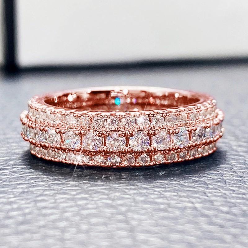 Huitan Fashion Gold Color Wedding Rings Women Full Paved Dazzling Cubic Zirconia High Quality Engagement Bands Zircon Wholesale