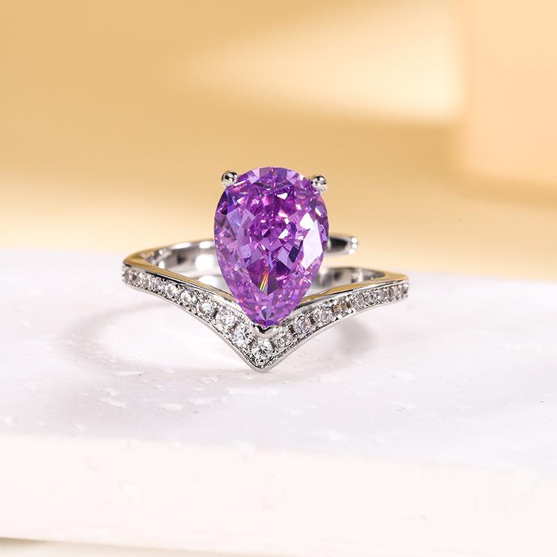 

Jewelry Copper Bottom Gold-Plated Simulation High Carbon Diamond Ice Cut Design Water Drop Ring Female 8 * 12