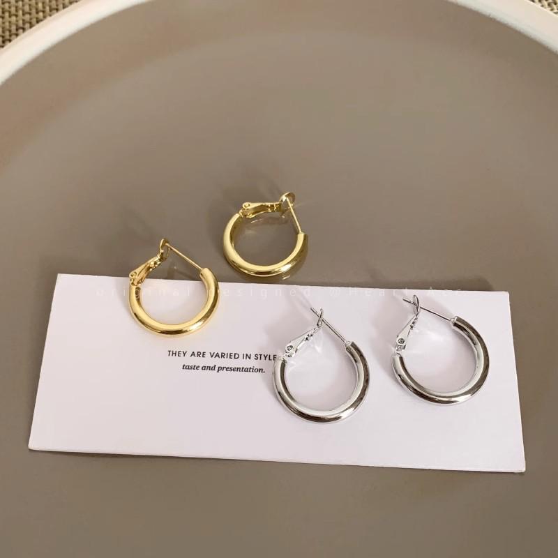 

Women s 2024 Gold Small Hoop Earrings - High-End Niche Design