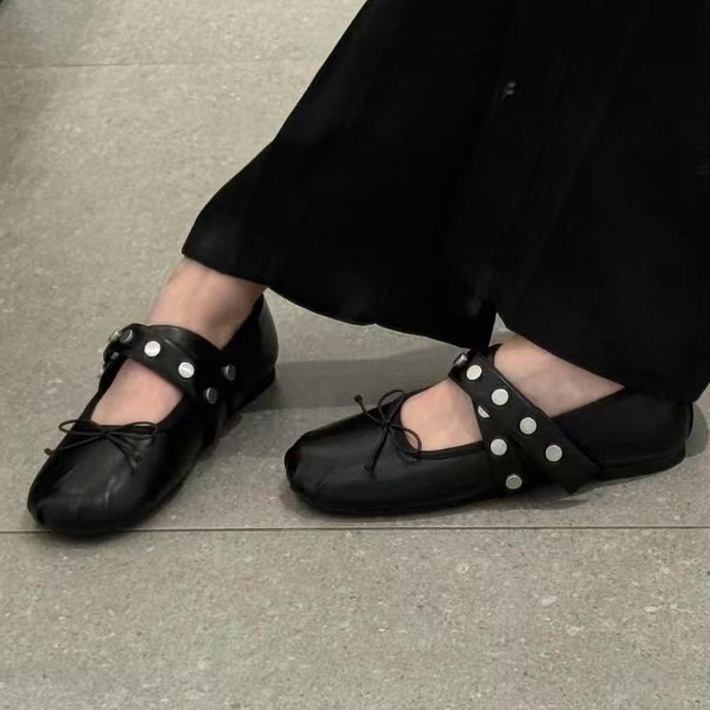 Fashion Flats Women Ballet Dance Shoes Shallow Bow Dress Loafers Shoes Fashion Autumn Woman Sport 2025 Brand Designer Chaussure Femme